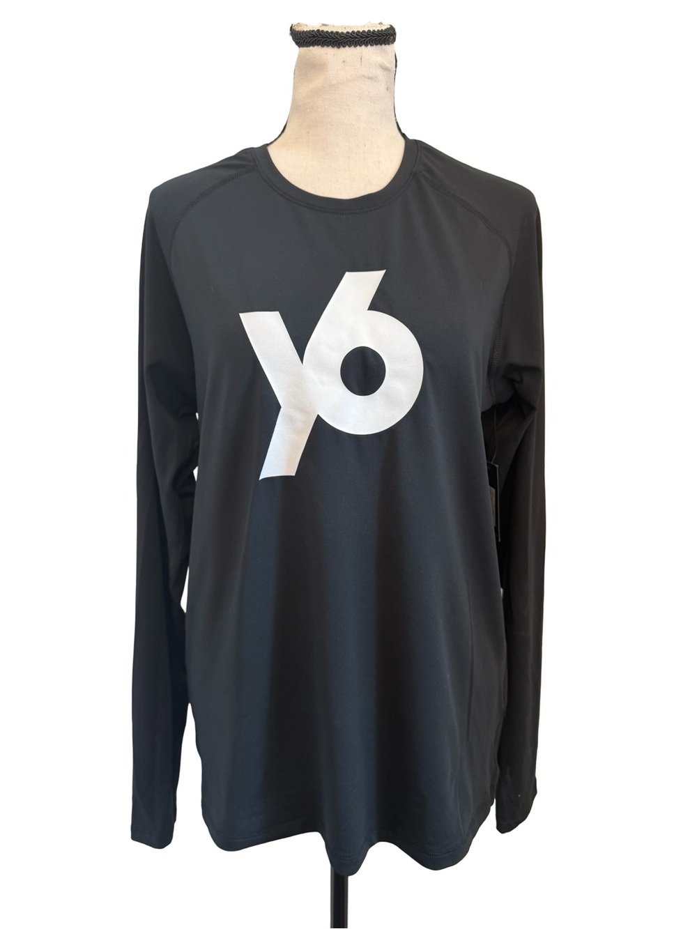 NWT Y6 YogaSix Black Long Sleeve Logo Top Yoga Activewear S $60 Retail - Picture 1 of 11